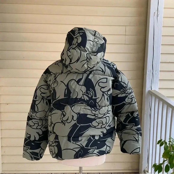 NWT H&M x Warner Bros Looney Tunes Sylvester Oversized Puffer hard find RARE - Picture 4 of 11